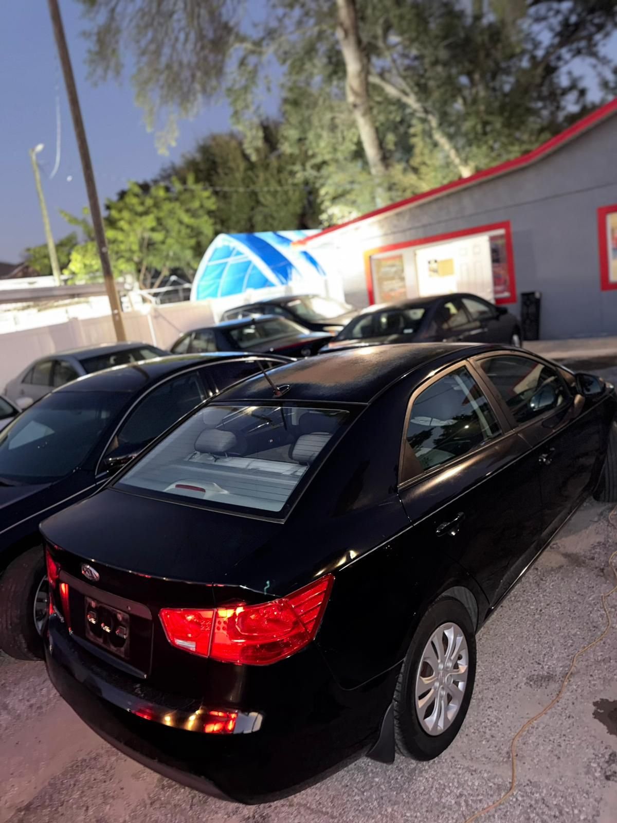 Kia Forte 2012 - vista 3